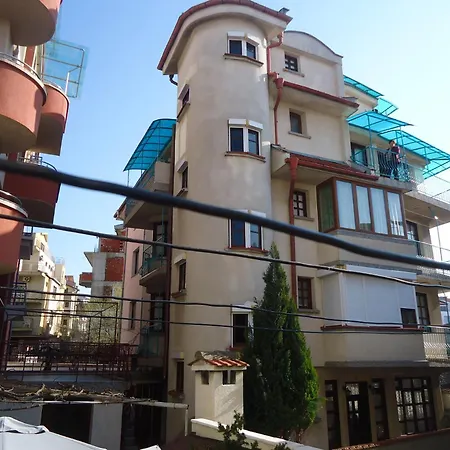 Hotel тихия кът