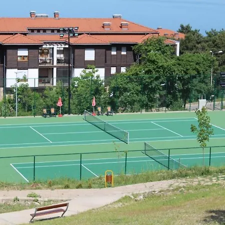 трёхкомнатные роскошные у моря в санта марина *