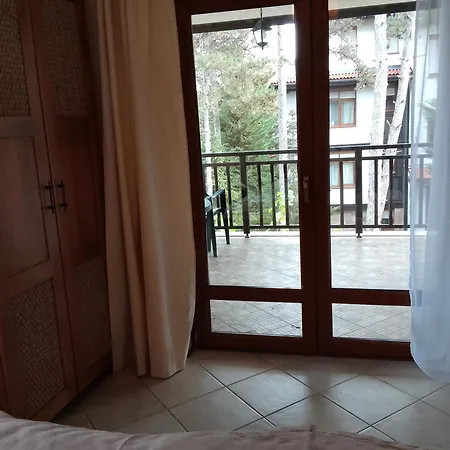 трёхкомнатные роскошные у моря в санта марина