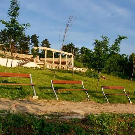 трёхкомнатные роскошные у моря в санта марина Apartment Sozopol