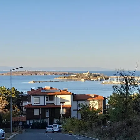 трёхкомнатные роскошные у моря в санта марина * 索佐波尔