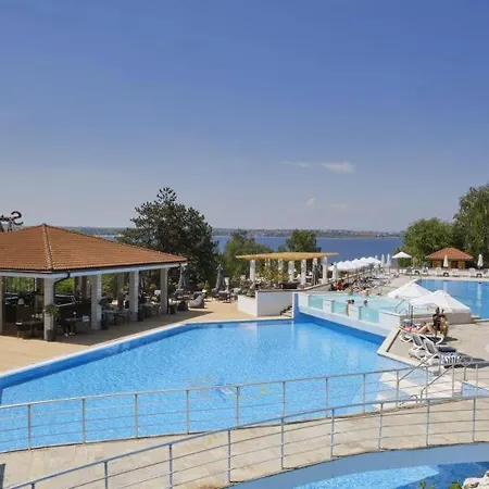 трёхкомнатные роскошные у моря в санта марина * 索佐波尔