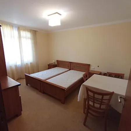 Apartment трёхкомнатные роскошные у моря в санта марина Sozopol