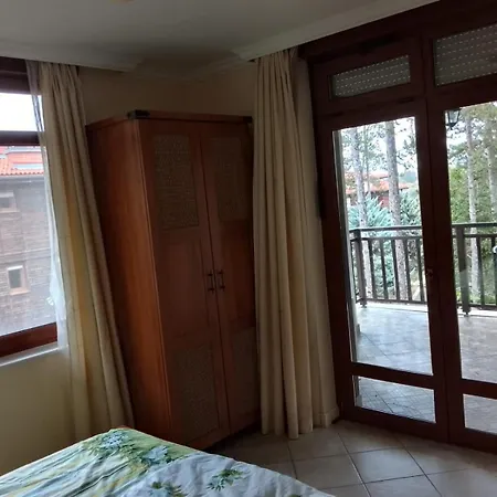 трёхкомнатные роскошные у моря в санта марина Apartment