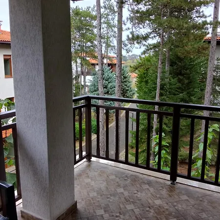 трёхкомнатные роскошные у моря в санта марина Apartment Sozopol