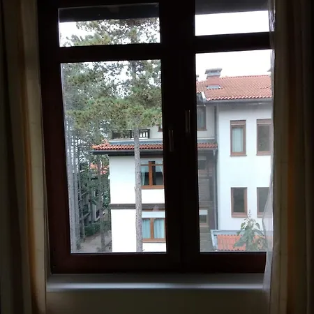 трёхкомнатные роскошные у моря в санта марина Apartment *