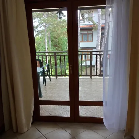 Apartment трёхкомнатные роскошные у моря в санта марина