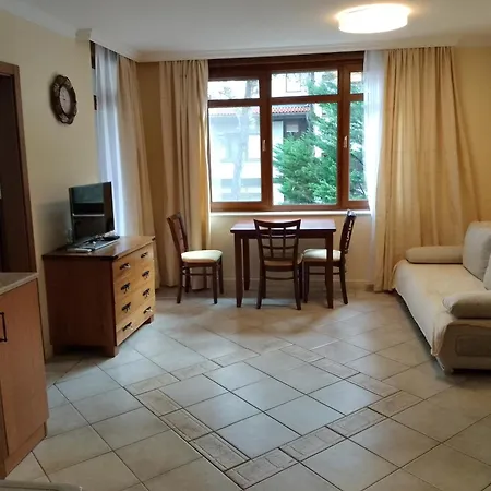 Apartment трёхкомнатные роскошные у моря в санта марина